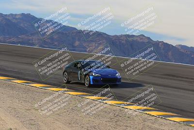 media/Jan-08-2023-SCCA SD (Sun) [[8f6a5b9391]]/Advanced Group/Session 1 (Bowl)/